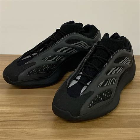 Yeezy 700 Adidas price